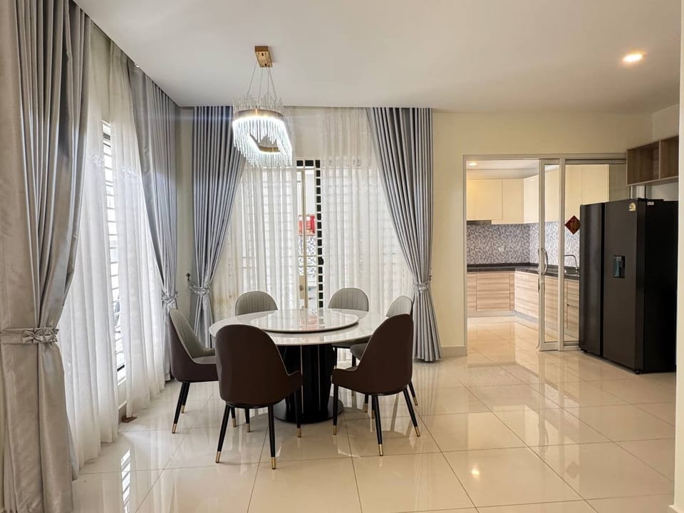 Tenanted Twin Villa, Hard Title, Chbar Ampov, view 3