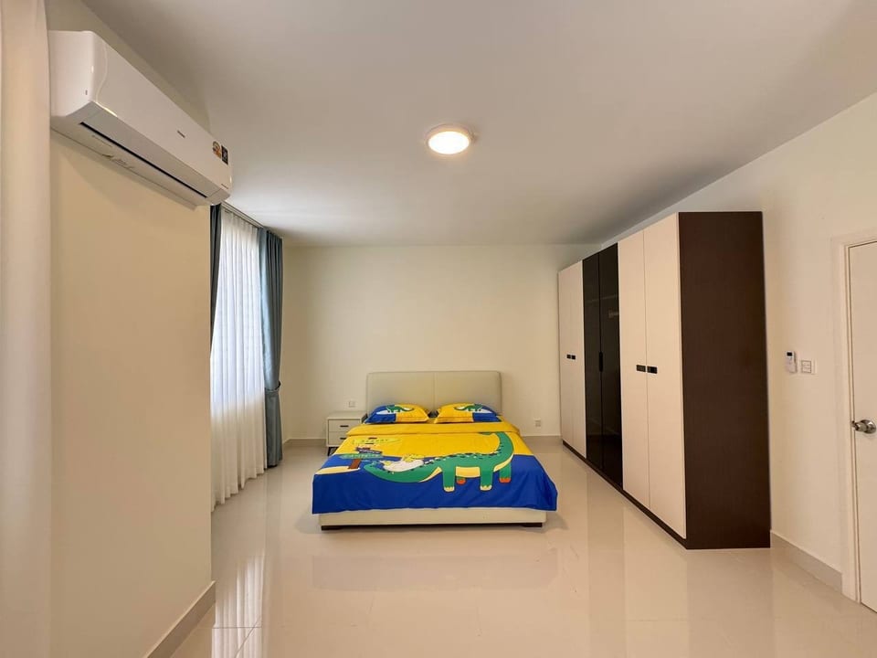 Tenanted Twin Villa, Hard Title, Chbar Ampov, view 5