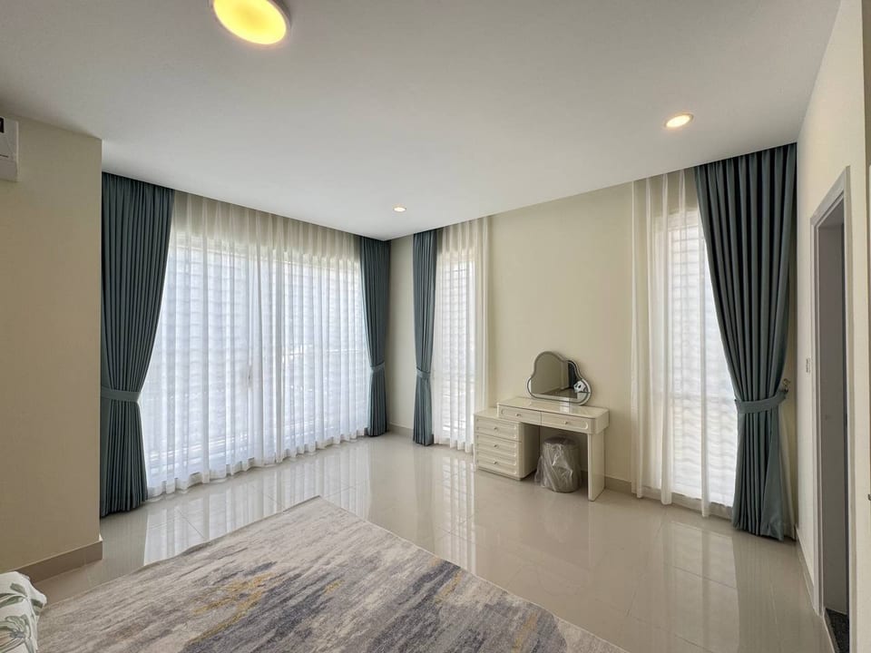 Tenanted Twin Villa, Hard Title, Chbar Ampov, view 8