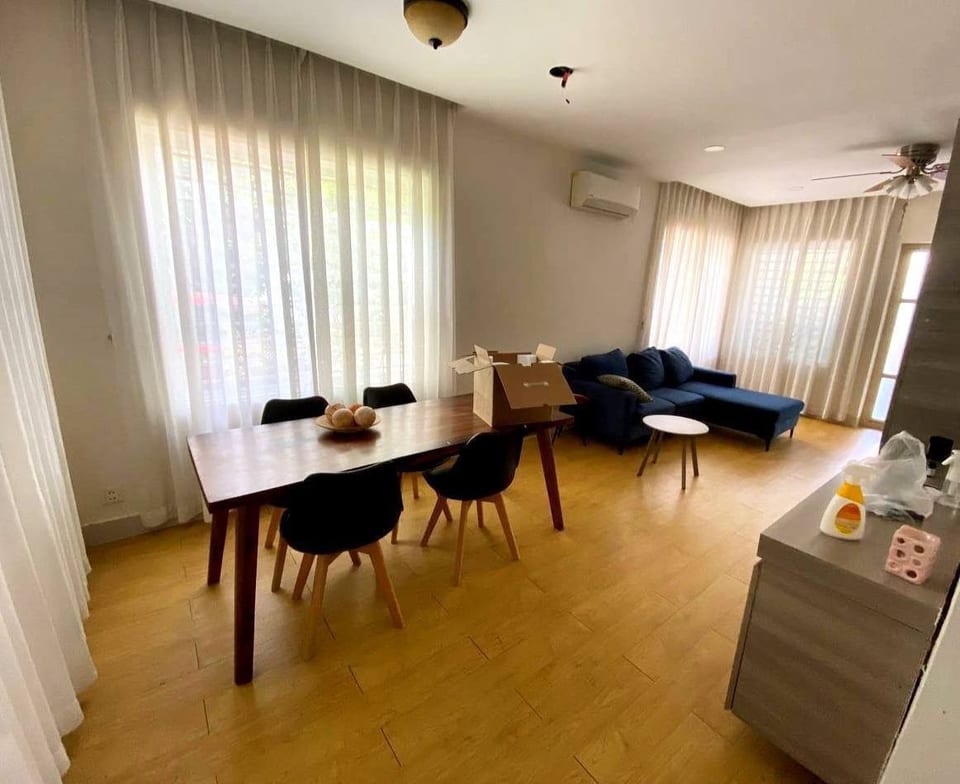 Three-Bedroom Corner Link Villa, Furnished, in Boeung Snor, view 2