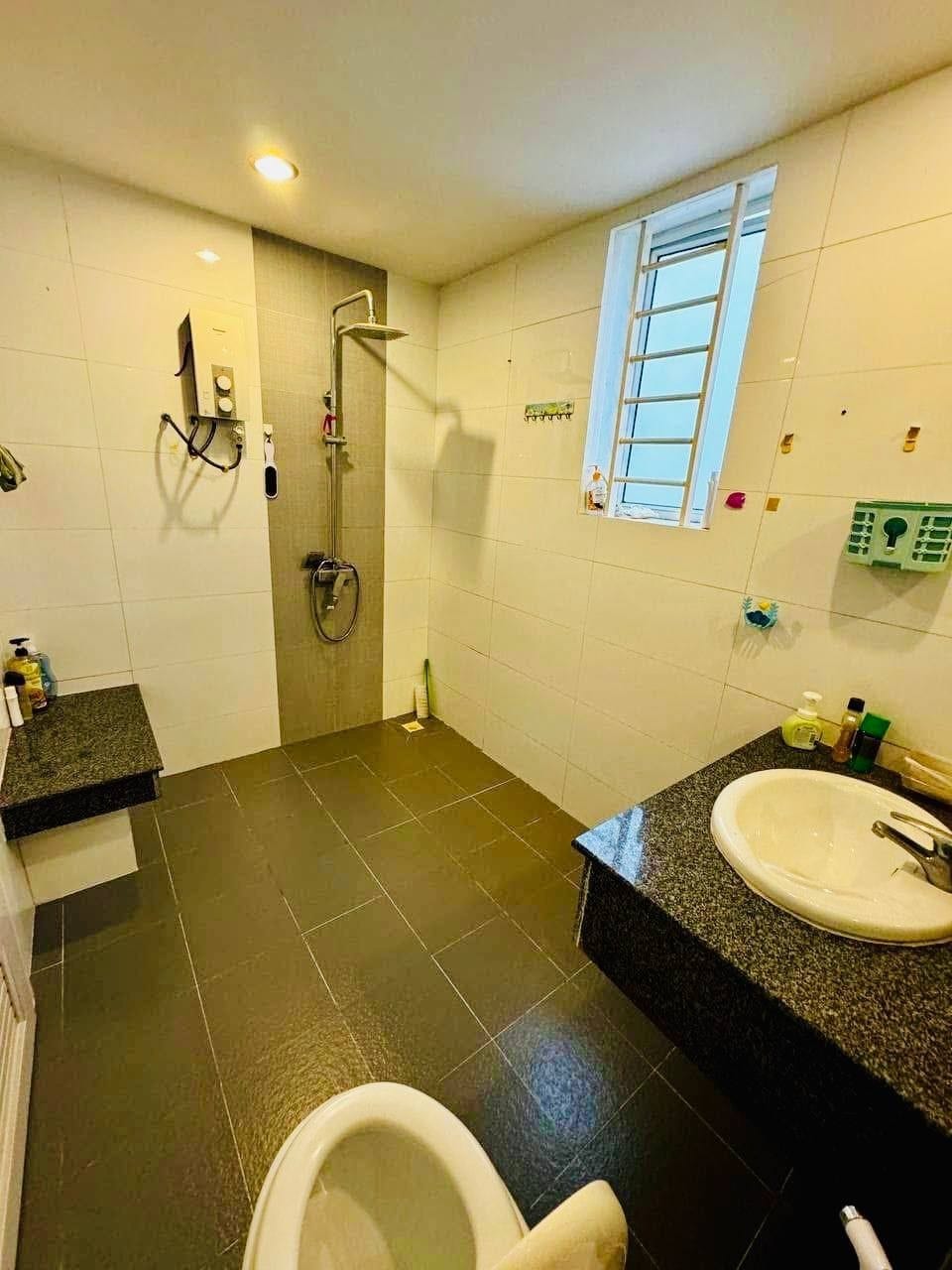 Three-Bedroom Link House, Hard Title, Borey Peng Huot, view 3