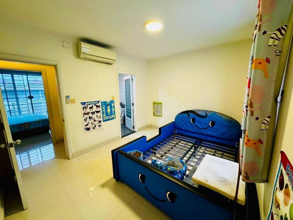 Three-Bedroom Link House, Hard Title, Borey Peng Huot, view 4