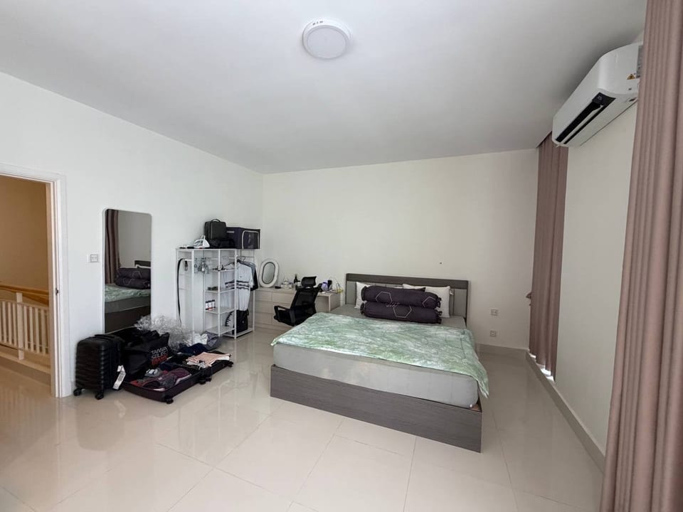 Three-Storey Twin Villa Near National Road One, view 7