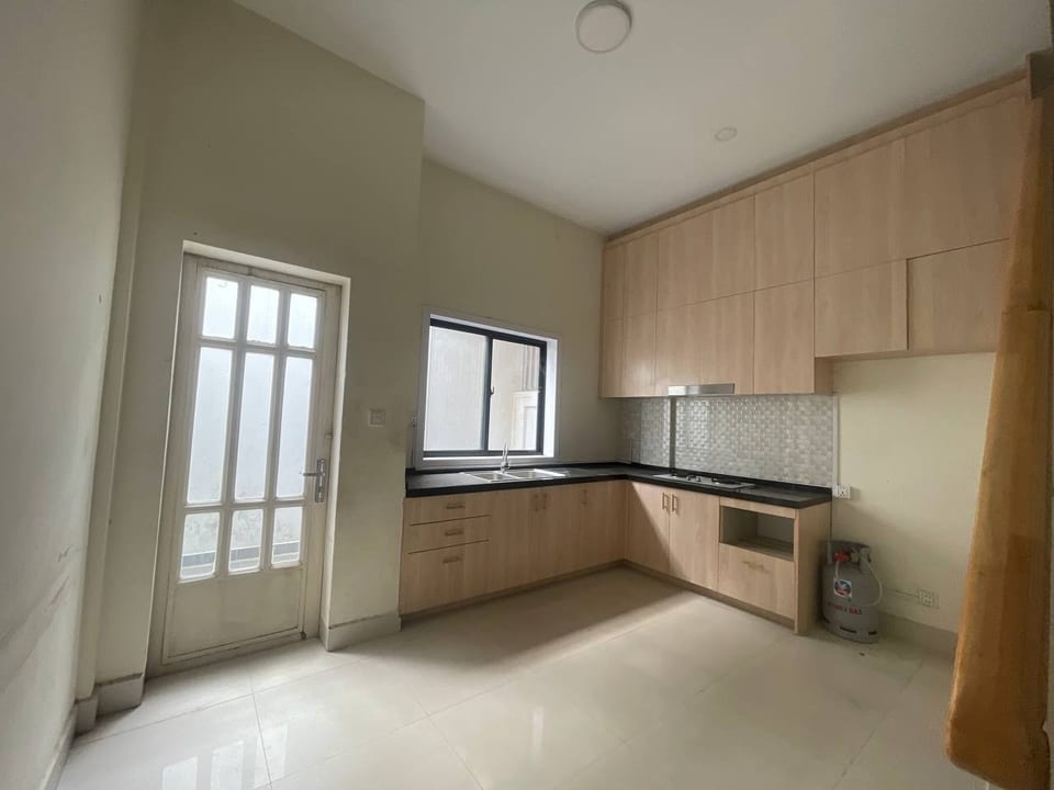 West-Facing Shophouse in Polaris 2, Borey Peng Huot, view 2